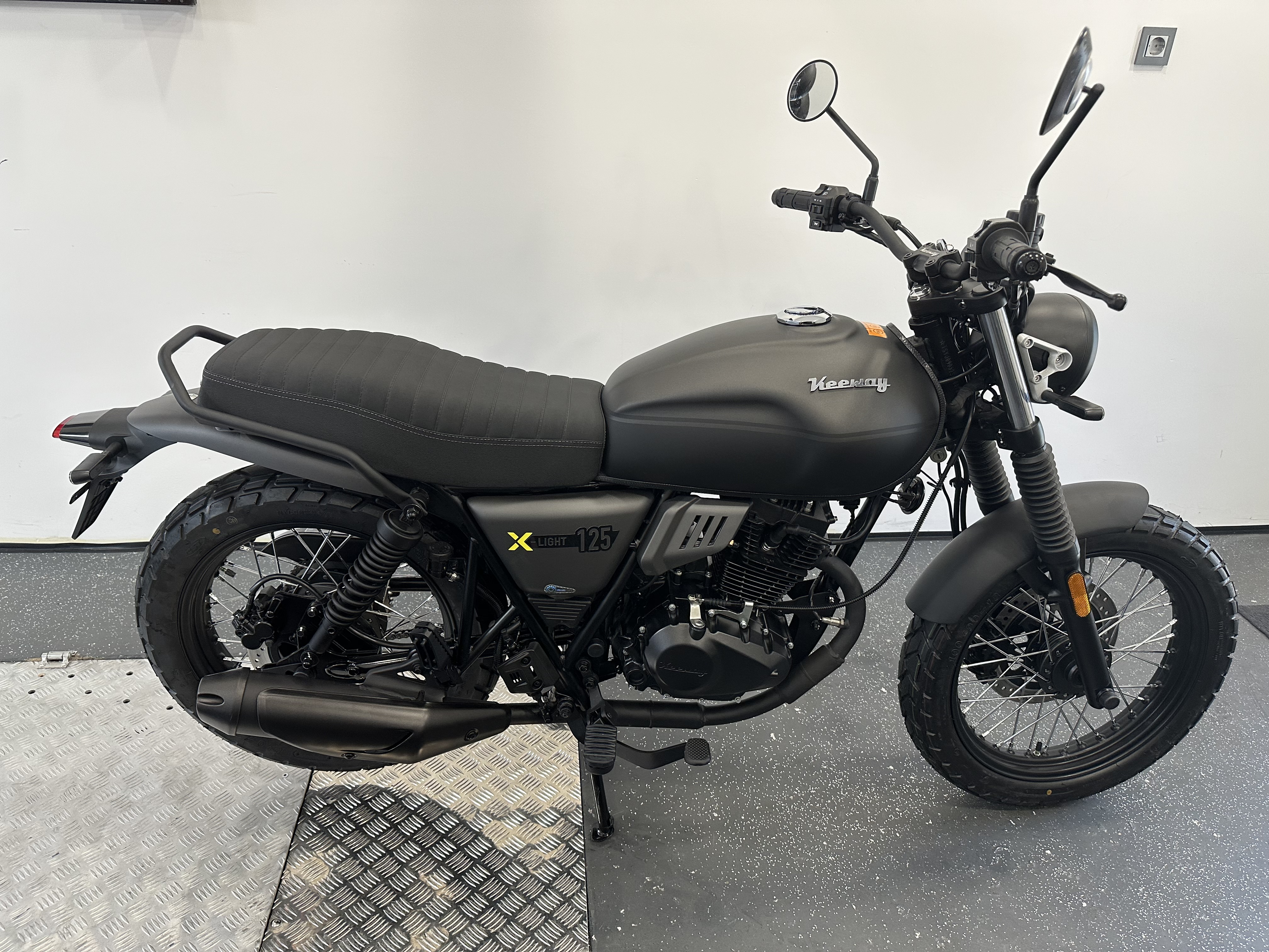 KeeWay X-LIGHT 125